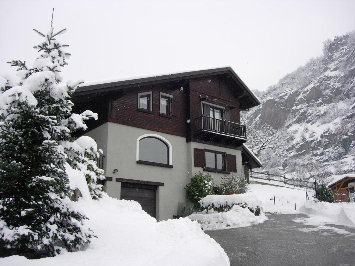 B&B Scotty & Co. Susa Esterno foto