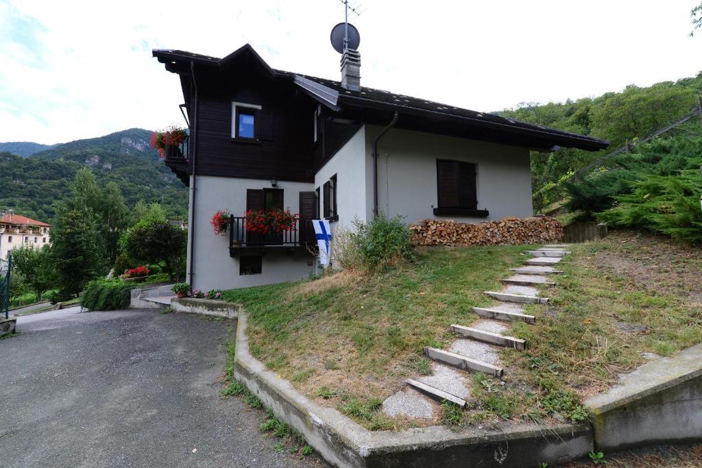 B&B Scotty & Co. Susa Esterno foto